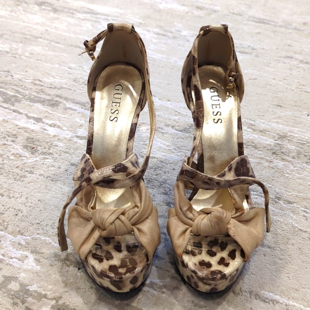 Guess Leopard print heels